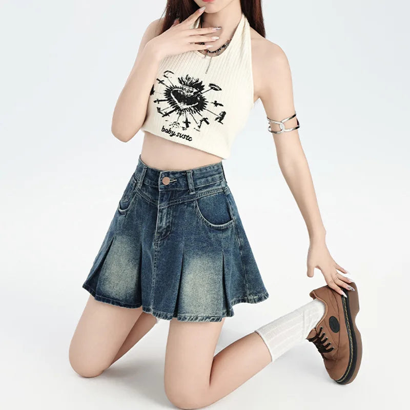 The New Spring and Summer Fashion, Versatile Retro Denim Skirt, High-waisted,Slimming and Unique Denim Pleated Short Skirt Trend