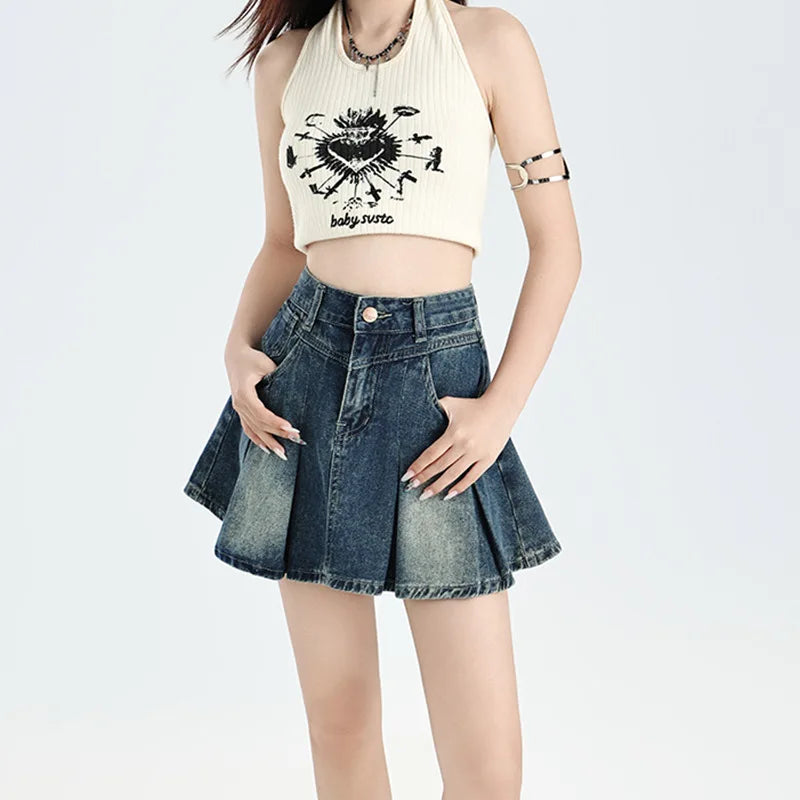 The New Spring and Summer Fashion, Versatile Retro Denim Skirt, High-waisted,Slimming and Unique Denim Pleated Short Skirt Trend